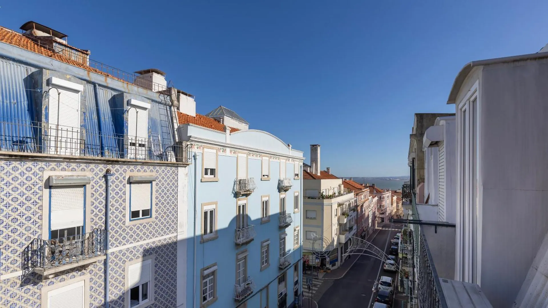 Classic Topfloor Apartment By Lovelystay Lissabon