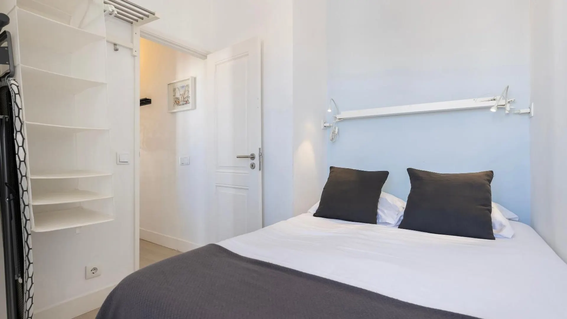 Classic Topfloor Apartment By Lovelystay Lisboa 0*,